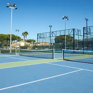 **** Resort Browns Sports Portugal